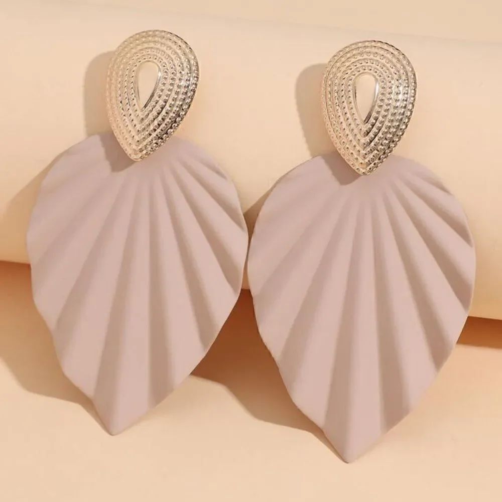 bohemian leaf drop earrings A492